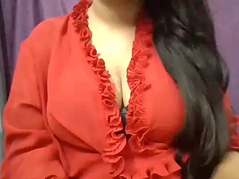 Snapshot of Roopshikha39 chatting on July 13, 6:55 pm Roopshikha39 online show from July 13, 6:55 pm