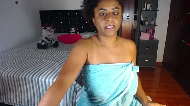 Snapshot of BellaKarla chatting on September 16, 8:54 pm BellaKarla online show from September 16, 8:54 pm