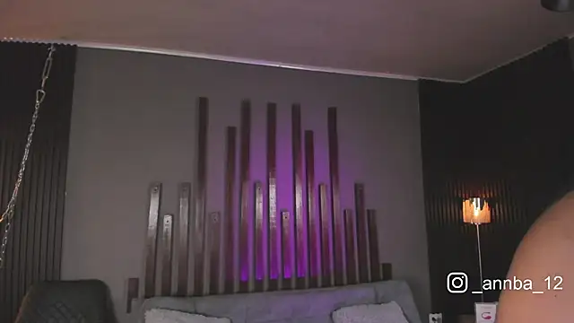 annie barozzi online show from September 19, 1:34 pm