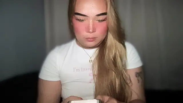 MissCataleyaxxx online show from October 3, 1:35 am