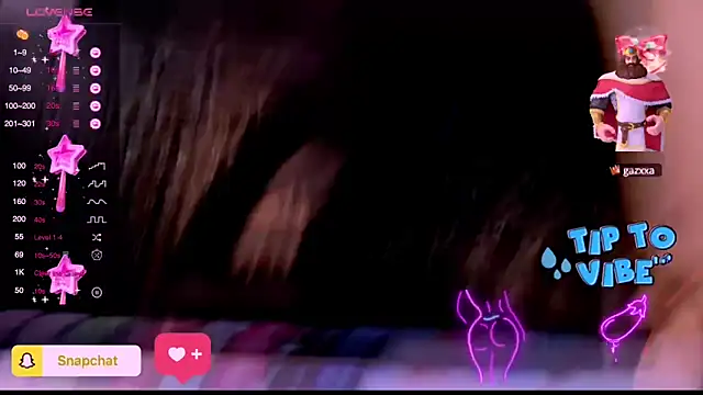 Snapshot of madina_taher chatting on December 28, 1:29 am madina taher online show from December 28, 1:29 am