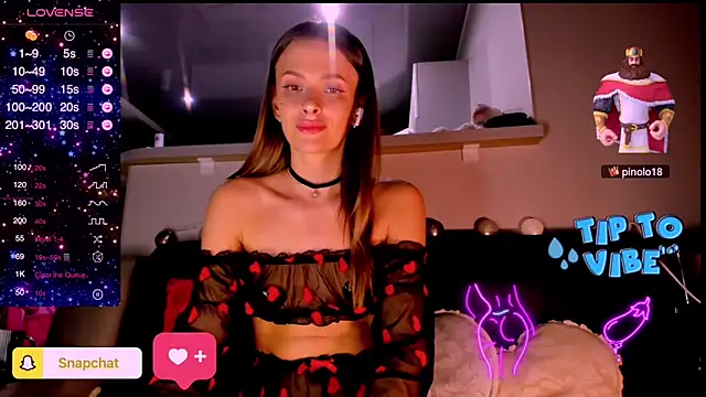 Snapshot of madina_taher chatting on February 6, 1:49 am madina taher online show from February 6, 1:49 am