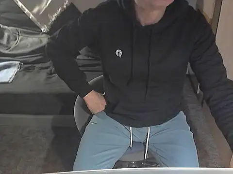 Snapshot of kiam471 chatting on March 21, 9:45 pm kiam471 online show from March 21, 9:45 pm