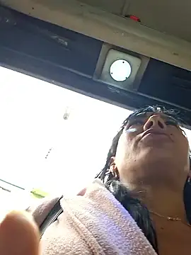 Doll Loren online show from February 22, 9:37 pm