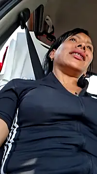 Doll Loren online show from March 11, 3:45 pm