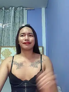 lady kim boner online show from April 7, 2:12 am