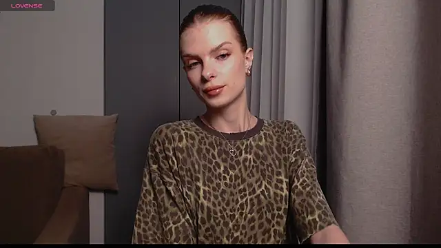 ly lydia online show from January 24, 3:54 am