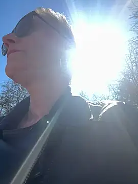 German Milf online show from March 18, 12:58 pm