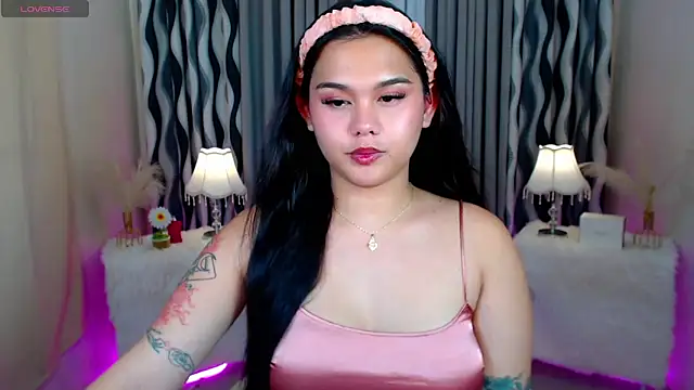 Snapshot of Ella_Fantasiax chatting on September 25, 12:09 pm Ella Fantasiax online show from September 25, 12:09 pm