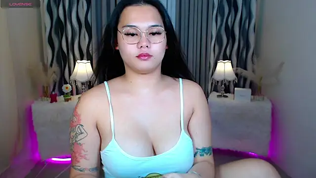 Snapshot of Ella_Fantasiax chatting on October 13, 7:14 pm Ella Fantasiax online show from October 13, 7:14 pm