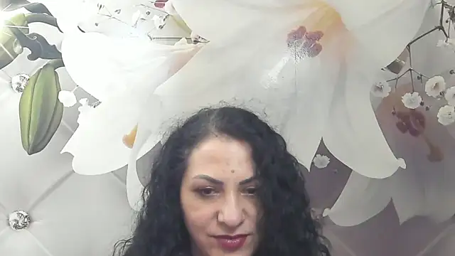 Snapshot of SweetArtemis chatting on March 20, 12:19 am SweetArtemis online show from March 20, 12:19 am