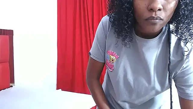 lizeth keilyn online show from November 22, 3:33 pm