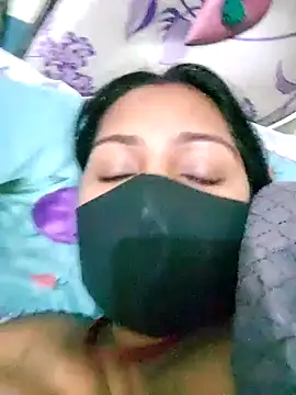 Shristiprakash0 online show from November 18, 4:28 am