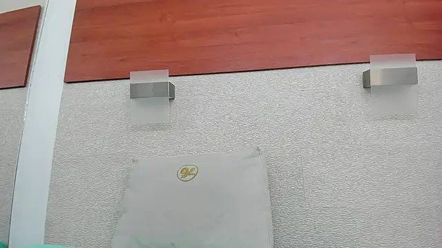 allice green online show from February 20, 2:19 am