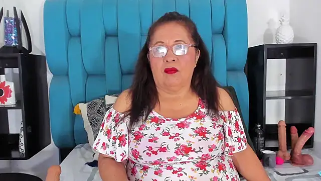 Keira Lennox online show from March 4, 12:44 pm