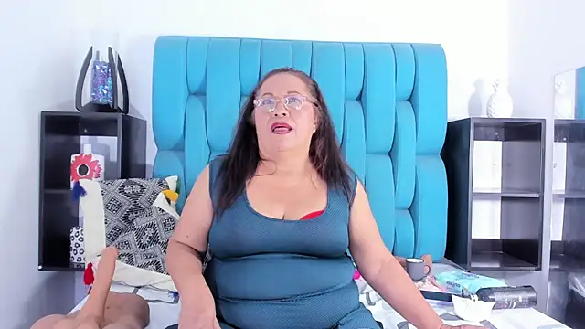 Keira Lennox online show from March 8, 3:13 pm