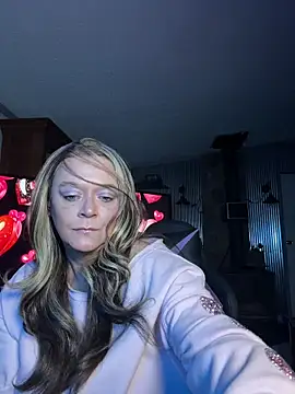 cowgirlc online show from February 14, 3:47 am