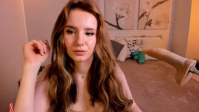 Betty June online show from February 10, 9:58 pm