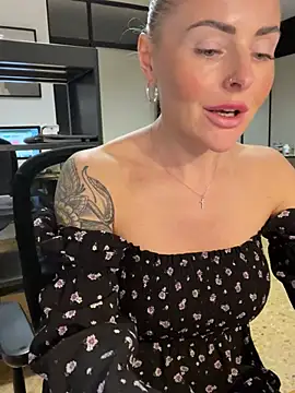 EmaSalis online show from February 11, 2:46 pm