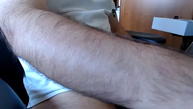 erectiumm online show from June 5, 8:31 am