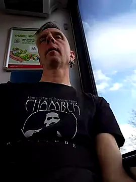 seelengleich online show from March 25, 11:38 am