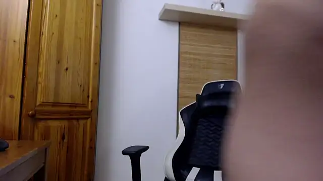 Lisakisss online show from March 14, 7:48 am