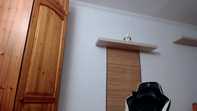 Lisakisss online show from March 20, 7:57 pm