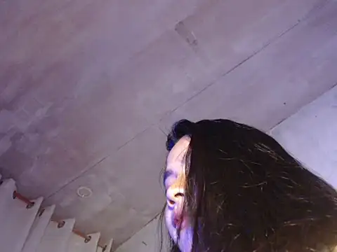 Snapshot of Urbabygirl_jenny chatting on September 30, 1:27 pm Urbabygirl jenny online show from September 30, 1:27 pm