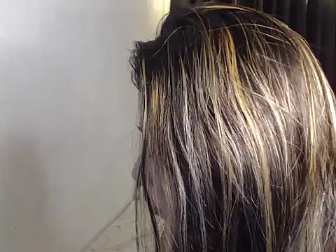 Snapshot of Urbabygirl_jenny chatting on June 3, 1:25 pm Urbabygirl jenny online show from June 3, 1:25 pm