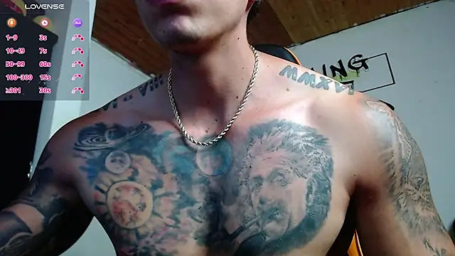 Snapshot of Adam_Hudsond chatting on January 24, 11:12 pm Adam Hudsond online show from January 24, 11:12 pm