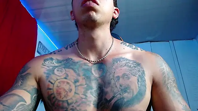 Snapshot of Adam_Hudsond chatting on March 19, 11:39 am Adam Hudsond online show from March 19, 11:39 am