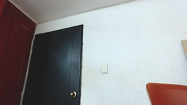 Snapshot of Sweet_baby_hellen chatting on January 23, 4:09 am Sweet baby hellen online show from January 23, 4:09 am