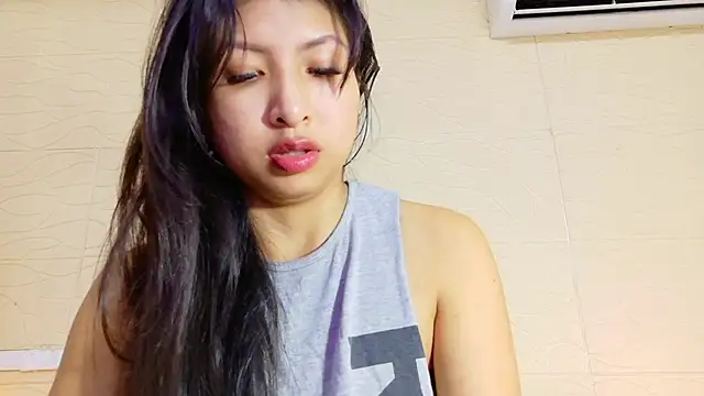 Snapshot of Sweet_baby_hellen chatting on March 8, 3:50 am Sweet baby hellen online show from March 8, 3:50 am