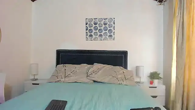 ZulyMichels online show from December 22, 12:35 pm