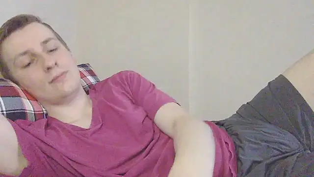 Snapshot of your_andy chatting on April 28, 6:07 am your andy online show from April 28, 6:07 am