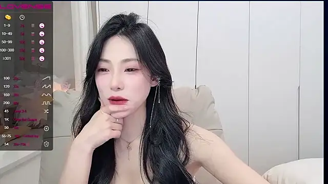 uuxiaocai online show from April 5, 12:13 pm