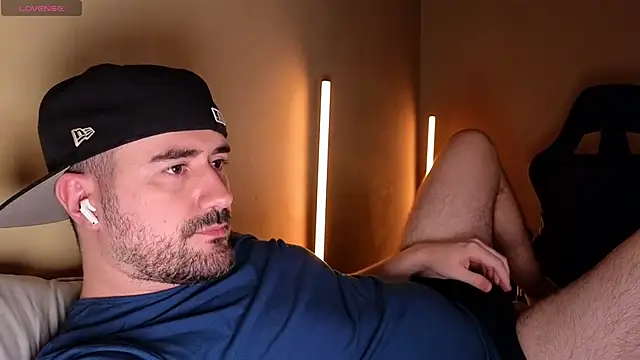 DominantTheo online show from March 13, 3:46 am