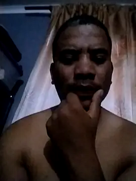 Snapshot of Purplejuice777 chatting on February 15, 2:30 am Purplejuice777 online show from February 15, 2:30 am