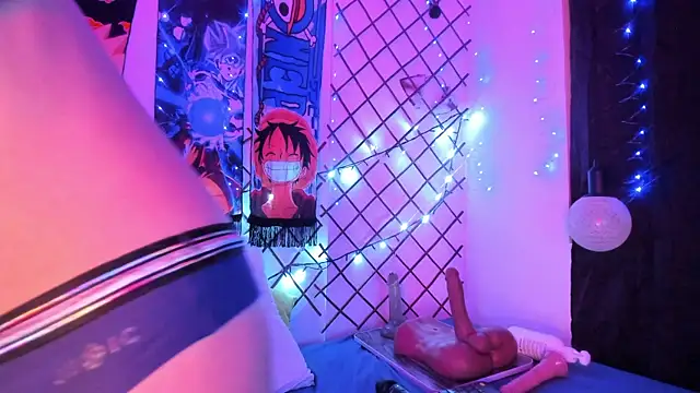 Snapshot of Alice_jacobs1 chatting on January 24, 4:05 am Alice jacobs1 online show from January 24, 4:05 am