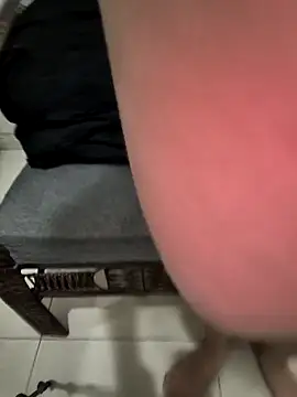 Snapshot of VIC22SECRET chatting on October 29, 1:08 am VIC22SECRET online show from October 29, 1:08 am