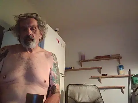 Victoria121565 online show from March 28, 12:16 pm