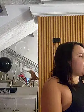 LizzRouse online show from February 7, 12:31 pm