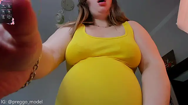 stella vestal online show from April 14, 4:18 am