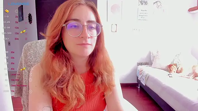 Snapshot of linda_giggle chatting on January 9, 2:18 pm linda giggle online show from January 9, 2:18 pm