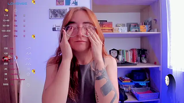 Snapshot of linda_giggle chatting on February 25, 1:50 pm linda giggle online show from February 25, 1:50 pm