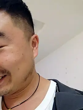 Snapshot of guozuo chatting on October 2, 2:07 am guozuo online show from October 2, 2:07 am