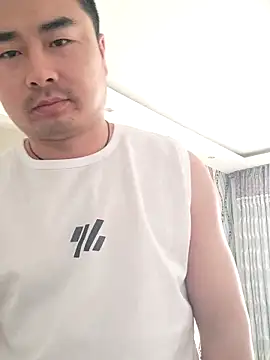 Snapshot of guozuo chatting on December 1, 6:51 am guozuo online show from December 1, 6:51 am