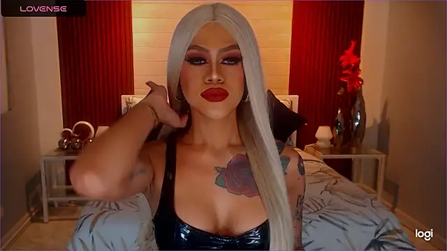 StellaStrong30 online show from February 17, 11:11 pm