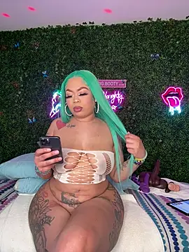 ThickAssRena online show from February 13, 1:51 pm