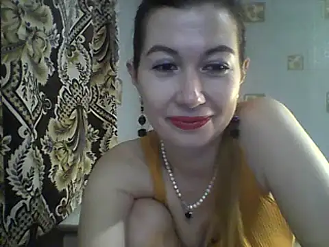 Snapshot of Olesja chatting on December 17, 10:32 pm Olesja online show from December 17, 10:32 pm